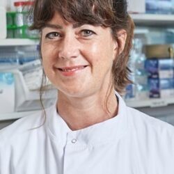 Professor clare turnbull tmb propic md